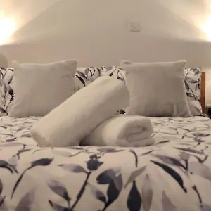https://trinity-studio-ideally-located-for-city-centre.yorkshirehotels.net